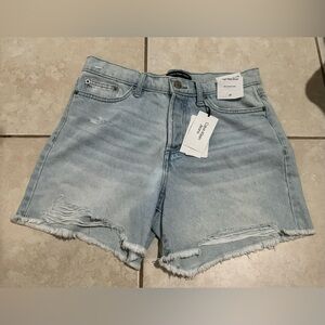 Calvin Klein short